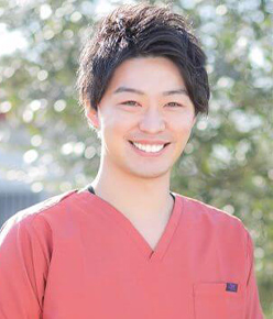 荒巻知彦（あらまき ともひこ）